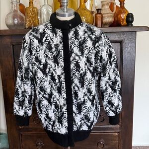 Vintage Women’s Sweater Jacket